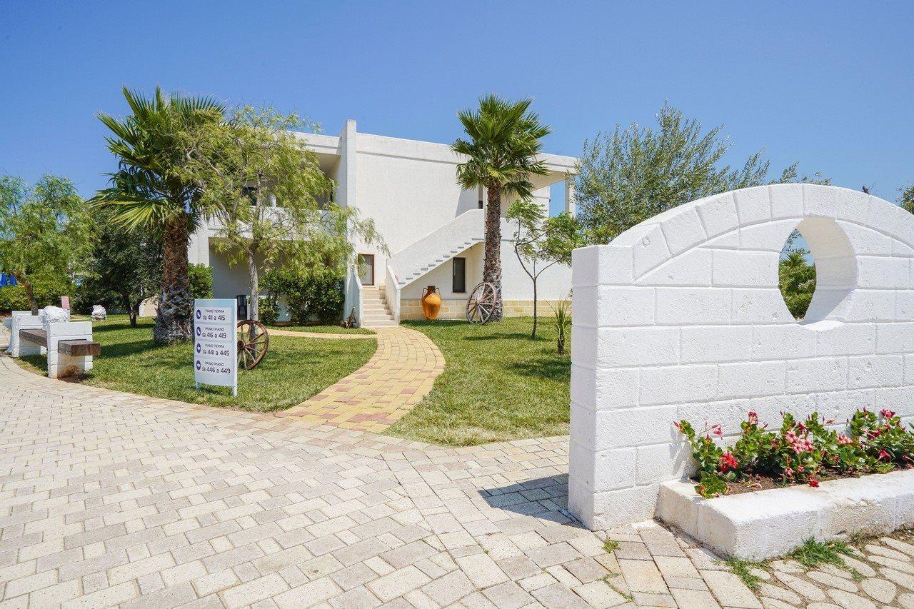 ספקיולה Torre Guaceto Greenblu Resort מראה חיצוני תמונה