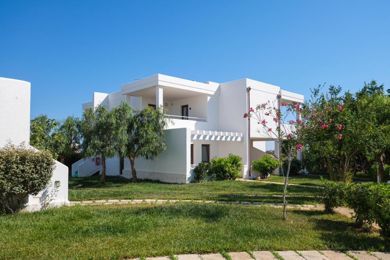 ספקיולה Torre Guaceto Greenblu Resort מראה חיצוני תמונה