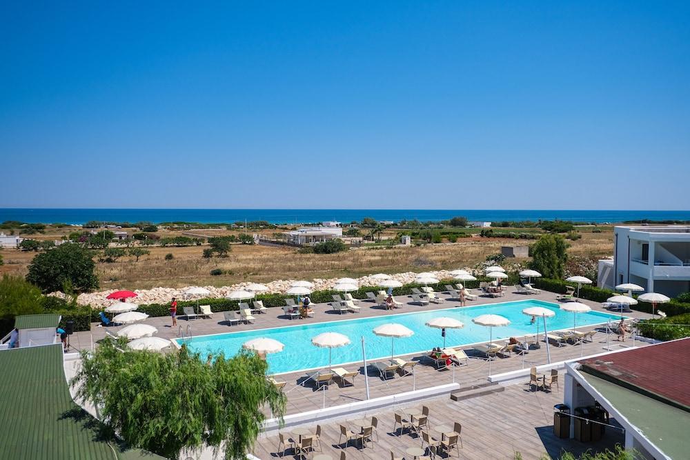 ספקיולה Torre Guaceto Greenblu Resort מראה חיצוני תמונה