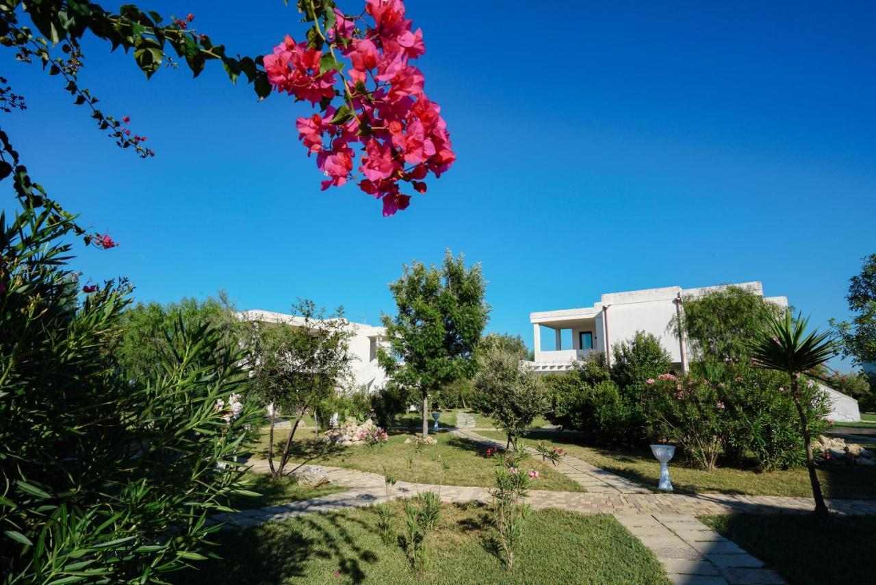 ספקיולה Torre Guaceto Greenblu Resort מראה חיצוני תמונה